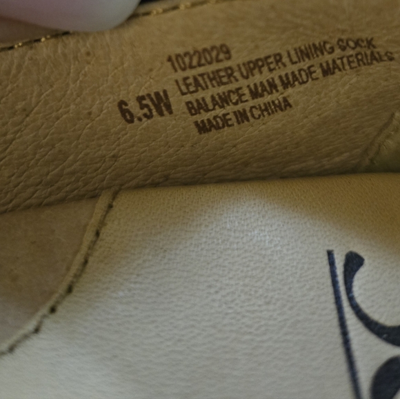 Sofft Gabby Pump NWT - Picture 5 of 5